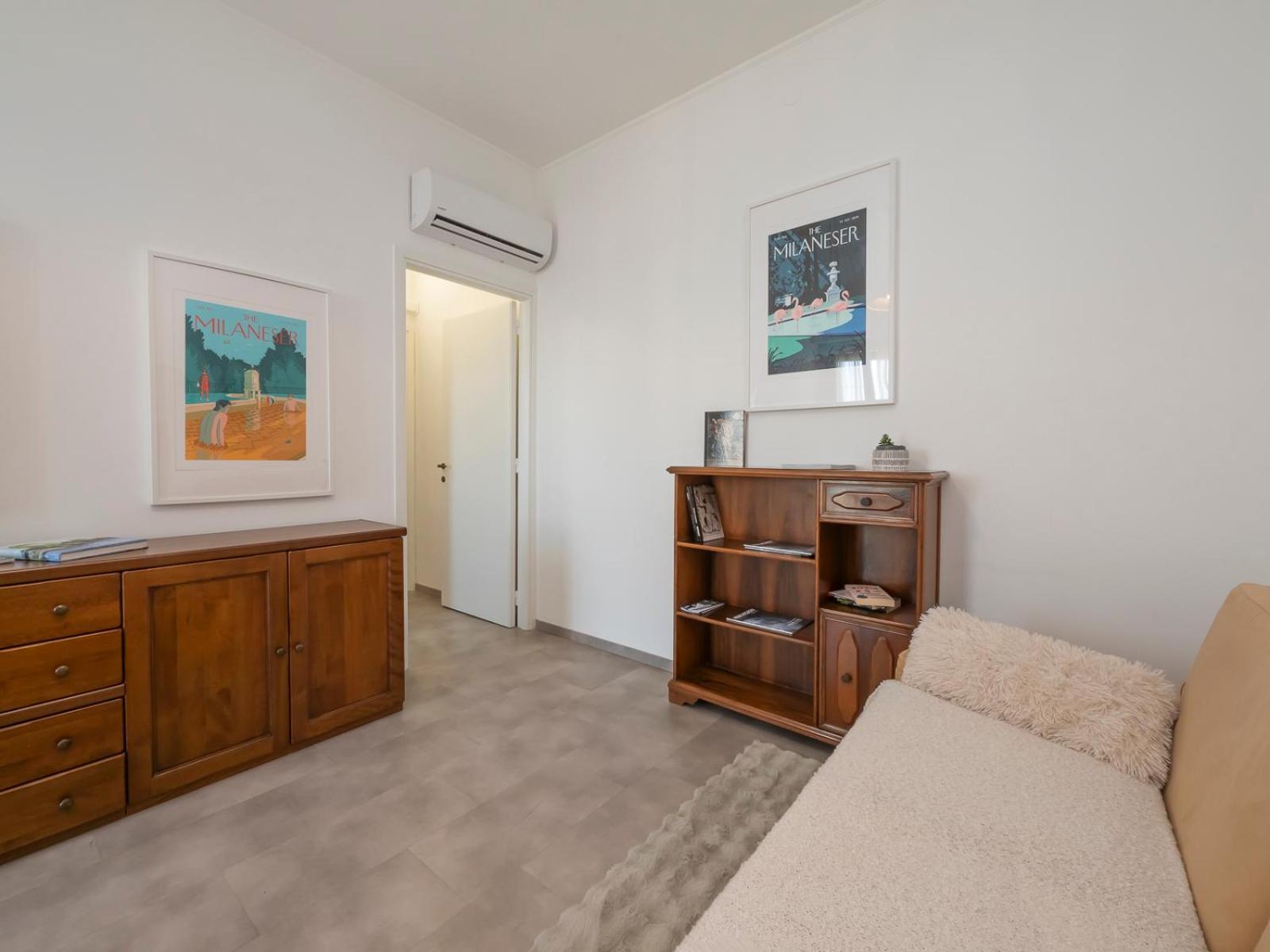 Xenia Apartments - Newly Renovated Apartment Милано Екстериор снимка