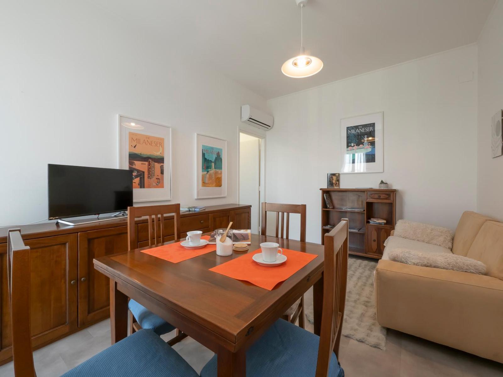 Xenia Apartments - Newly Renovated Apartment Милано Екстериор снимка